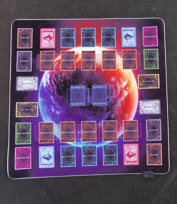 Yu-Gi-Oh! 2-speler TCG Speelmat met Multi-Color LED - 70x70Cm - Planet Burst - 2-Player TCG Playmat