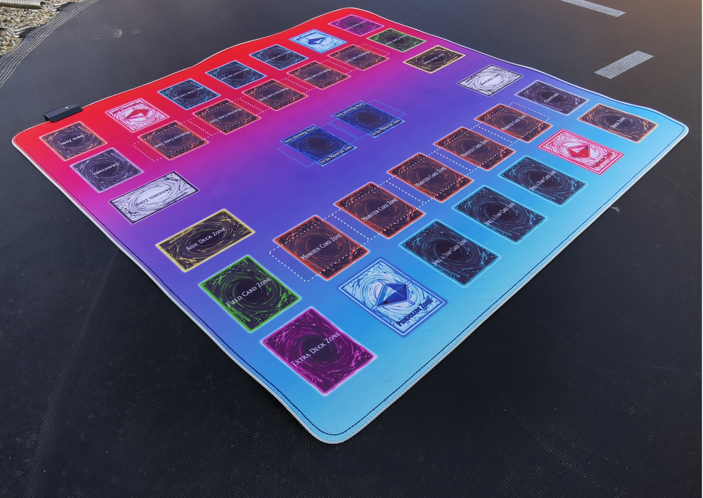 Yu-Gi-Oh! 2-speler TCG Speelmat met Multi-Color LED - 70x70Cm - Blue & Red - 2-player TCG Playmat