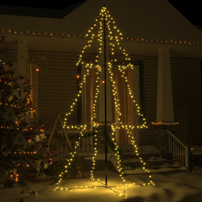 Kegelkerstboom 300 LED's binnen en buiten 120x220 cm