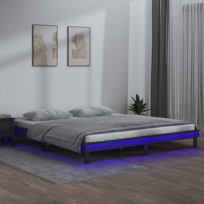 Bedframe LED massief hout grijs 160x200 cm